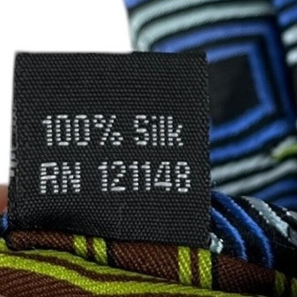 BCBG Attitude 100% Silk Necktie Geometric Print Retro Inspired 59" - Picture 5 of 8